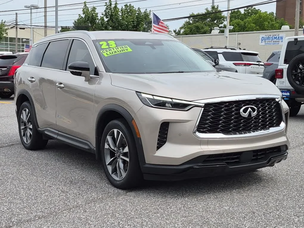 Used 2023 Warm Titanium INFINITI LUXE image 2