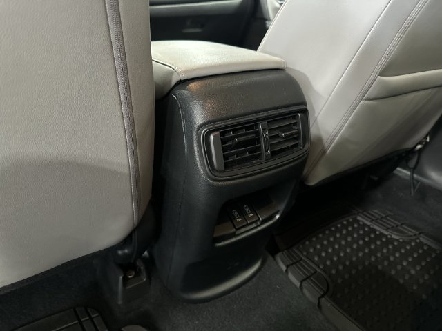 Certified Used 2020 Silver Honda EX-L image 31
