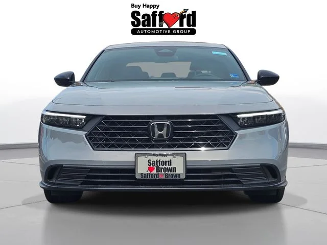 Used 2025  Honda Sport image 2