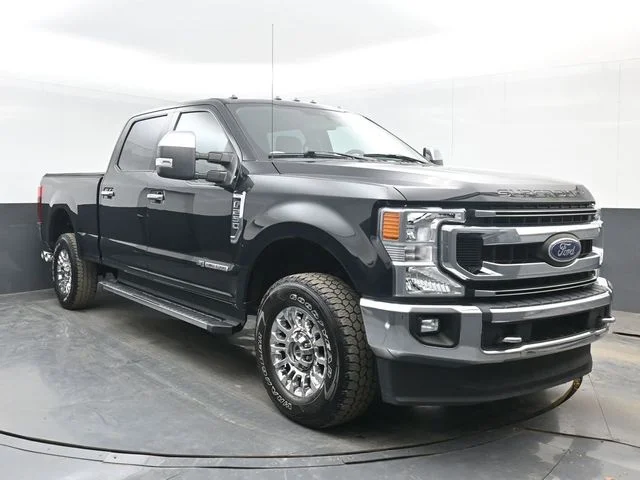 Used 2021 Black Ford XLT image 1