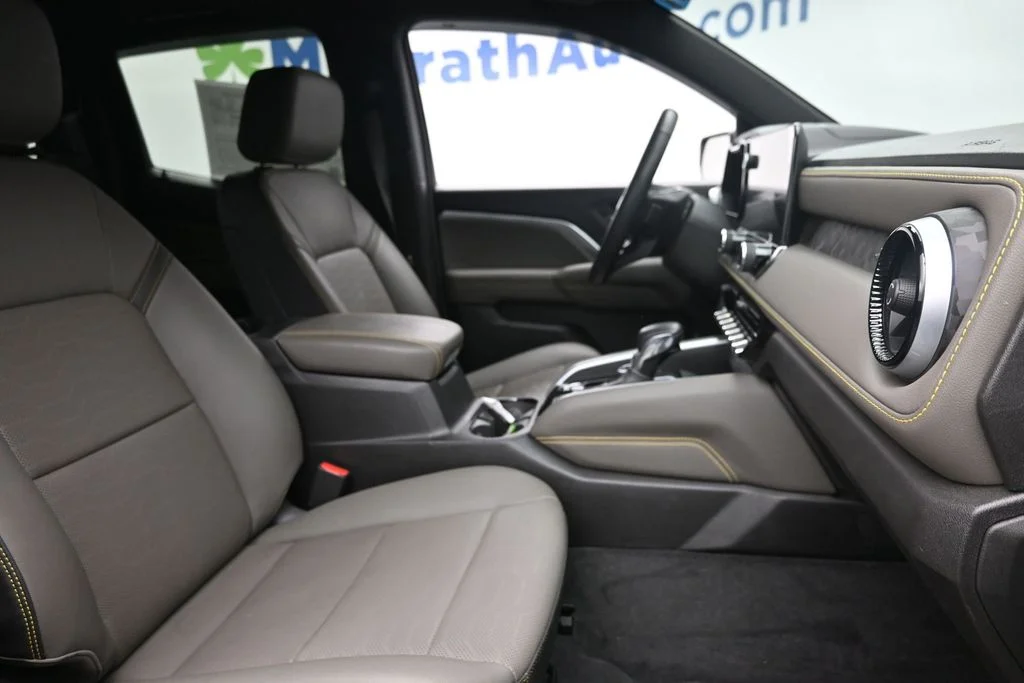 Used 2023 Black Chevrolet ZR2 image 9