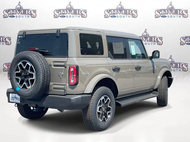 New 2026 Gray Ford Outer Banks image 3
