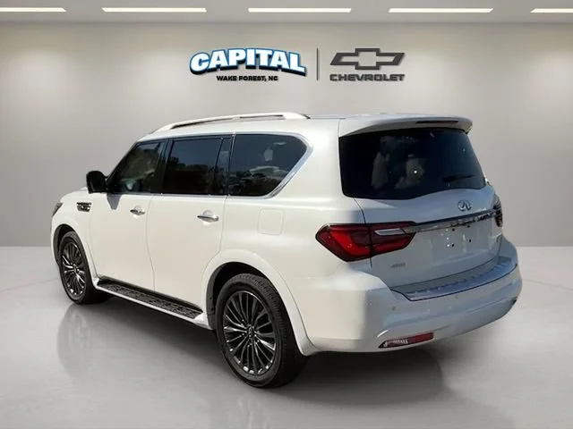 Used 2023 White INFINITI PREMIUM SELECT AWD image 3