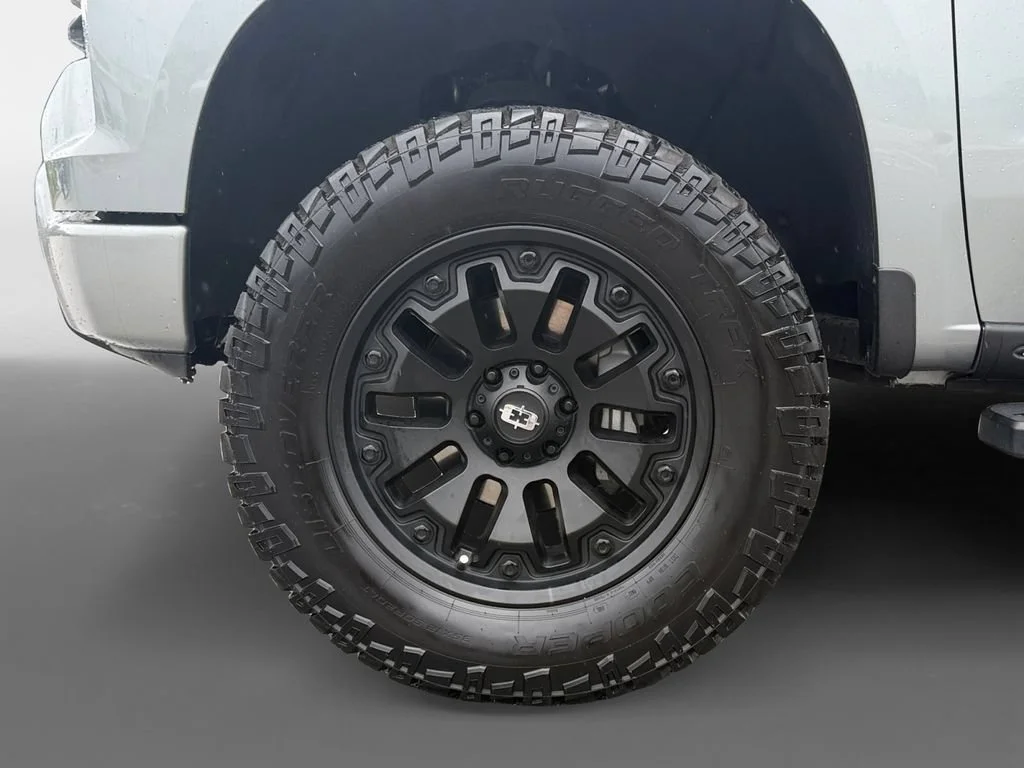 Used 2023 Sterling Gray Metallic Chevrolet Custom image 14