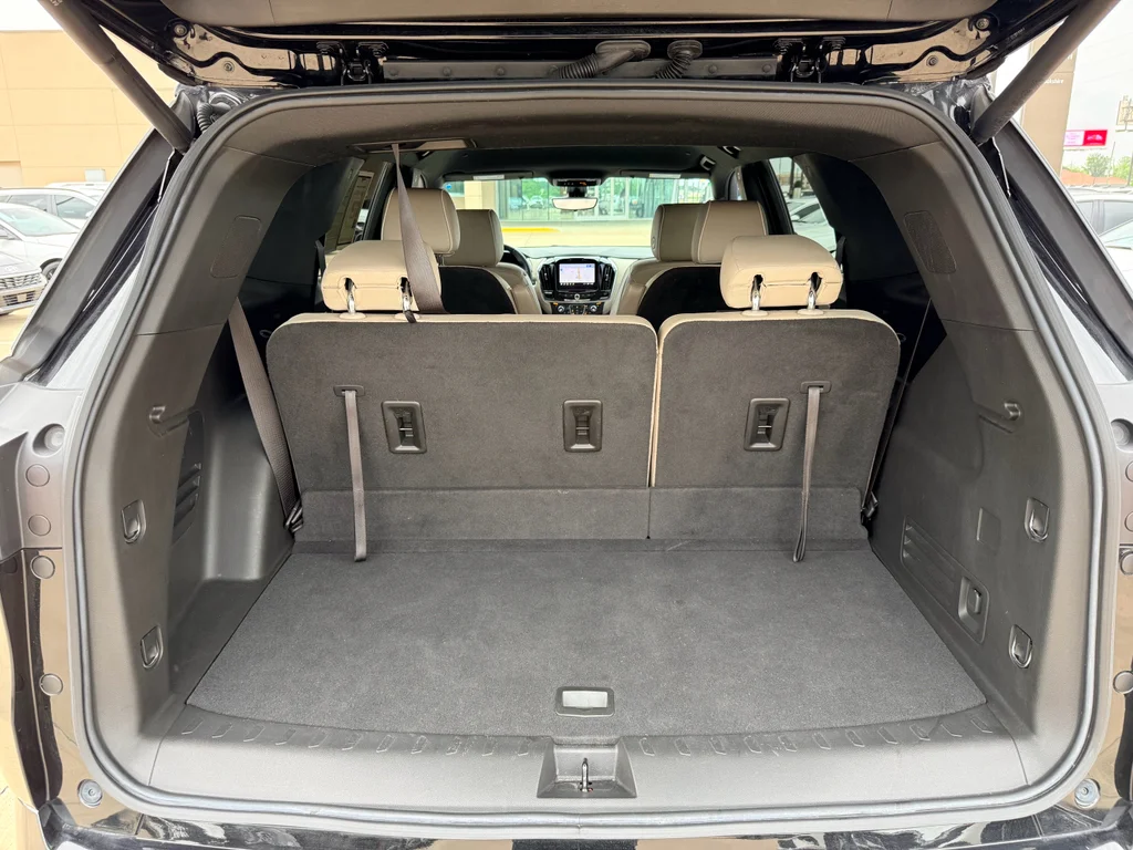 Used 2023 Mosaic Black Metallic Chevrolet Premier image 30