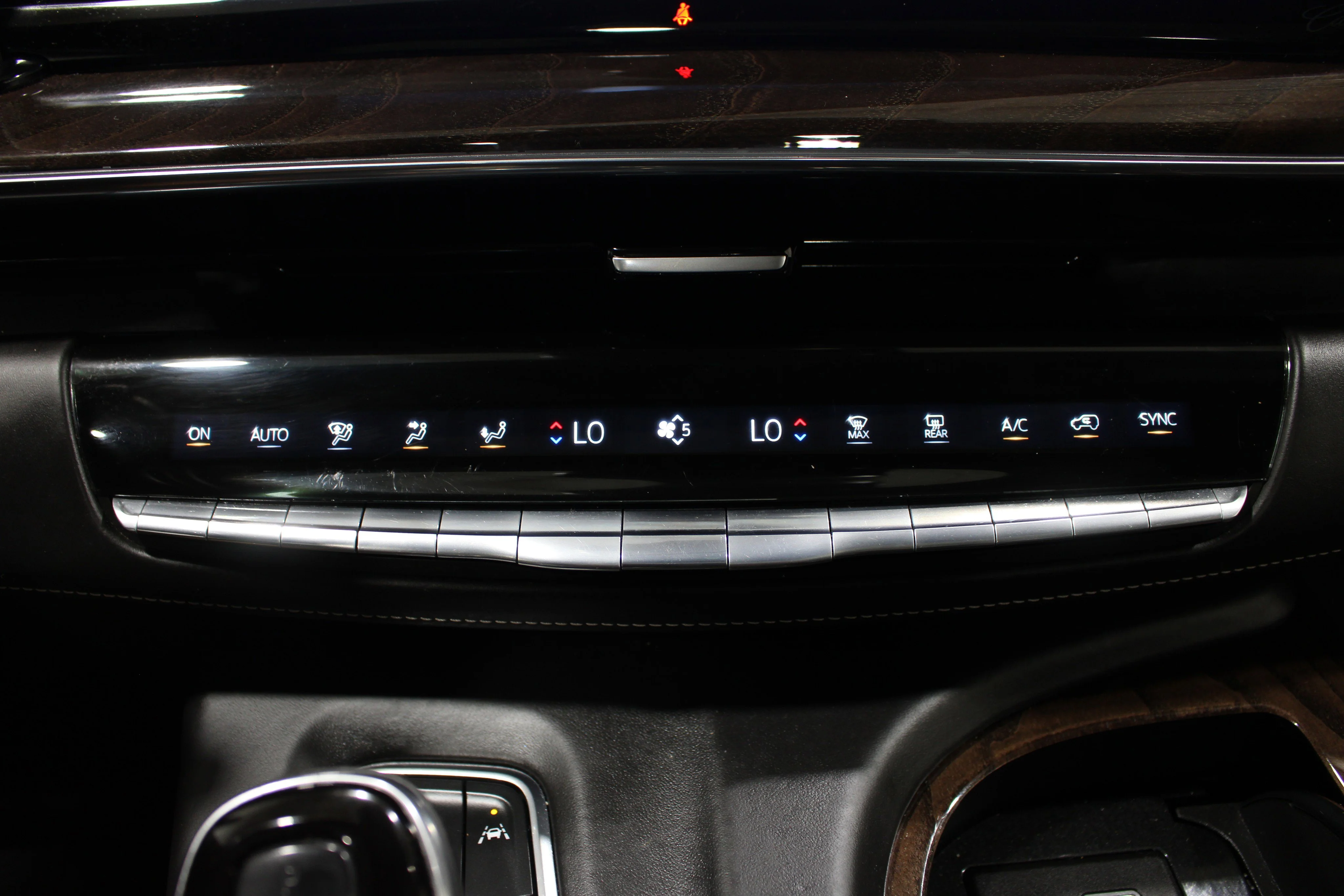 2023 Cadillac Escalade ESV Sport Platinum - Photo 17