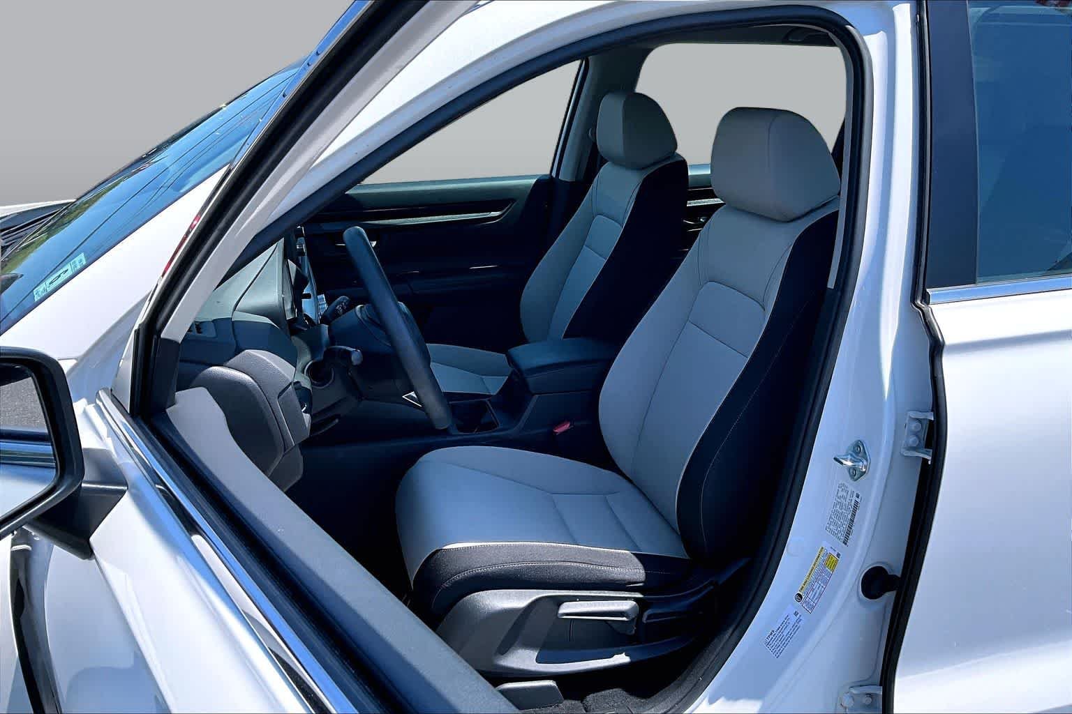 Certified Used 2023 Platinum White Pearl Honda 1.5T AWD LX image 8