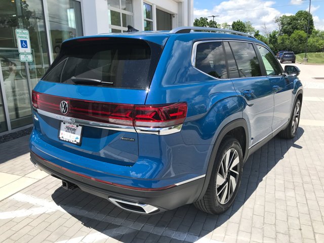 New 2026 Mountain Lake Blue Metallic Volkswagen 2.0T SEL image 8