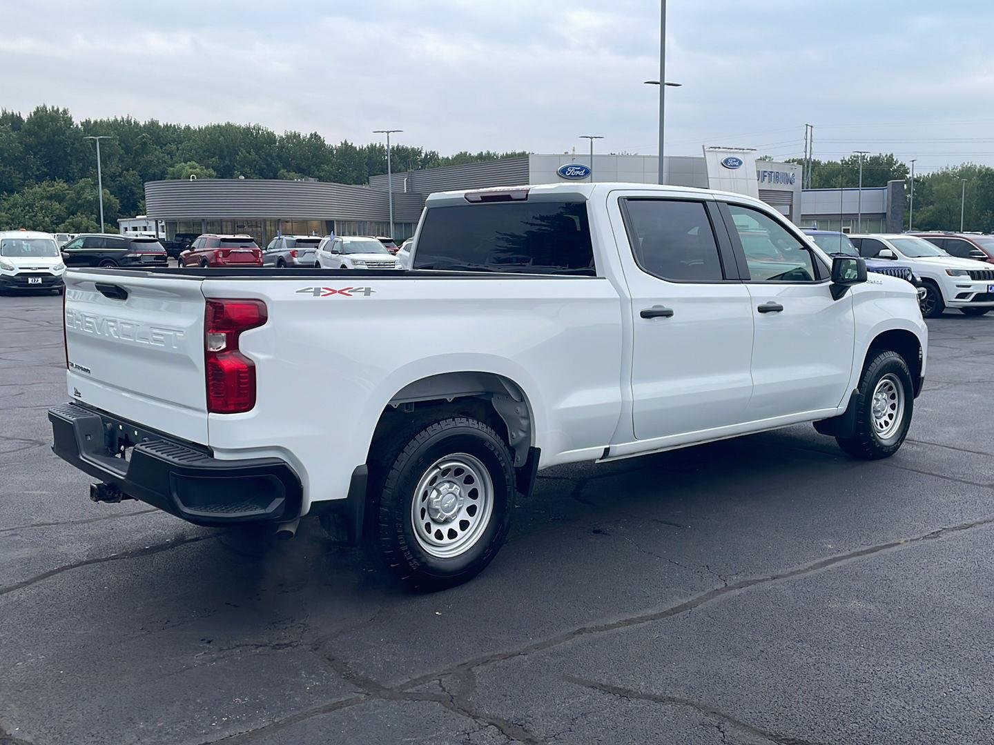 Used 2025 Summit White Chevrolet Work Truck image 5