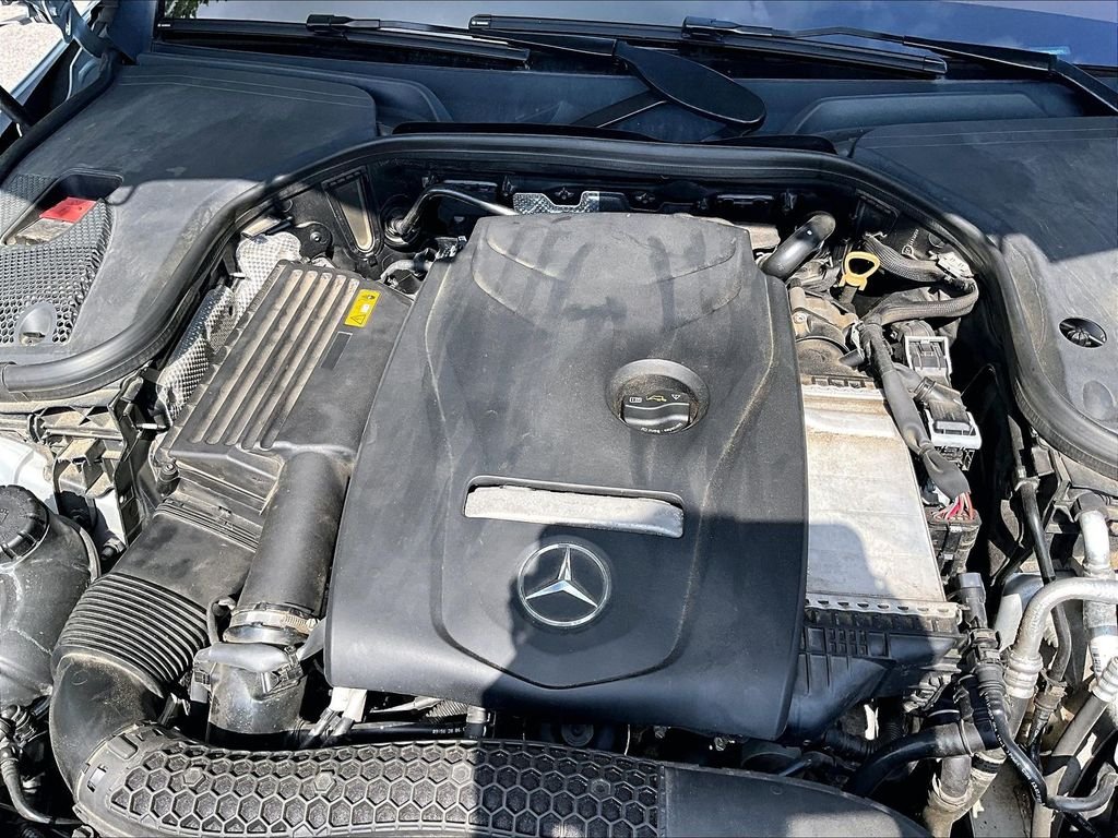 Used 2018 Silver Mercedes-Benz E 300 image 34
