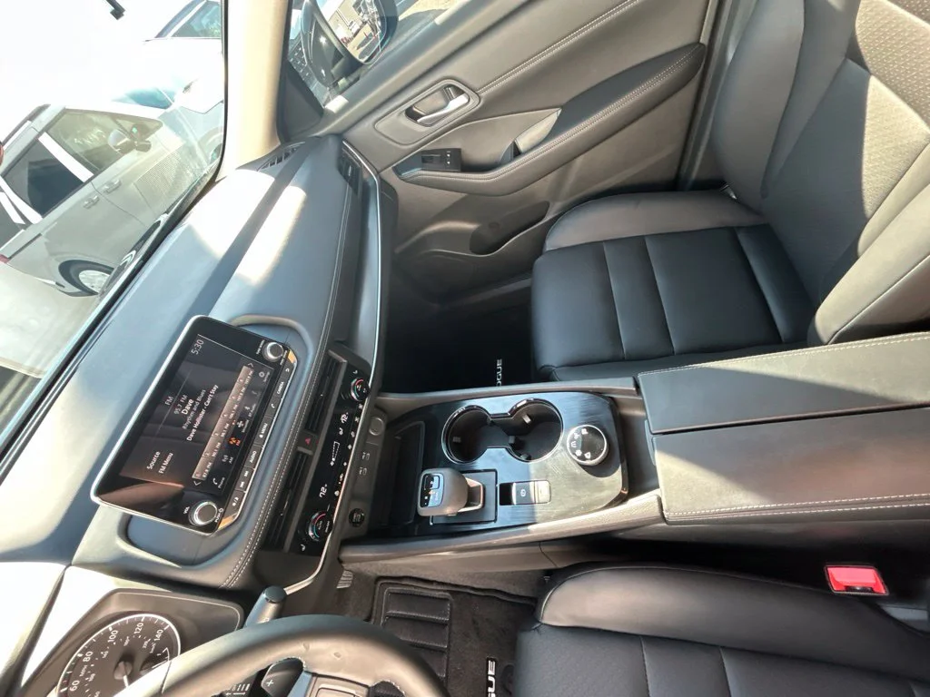 Used 2026 Black Nissan Dark Armor image 15