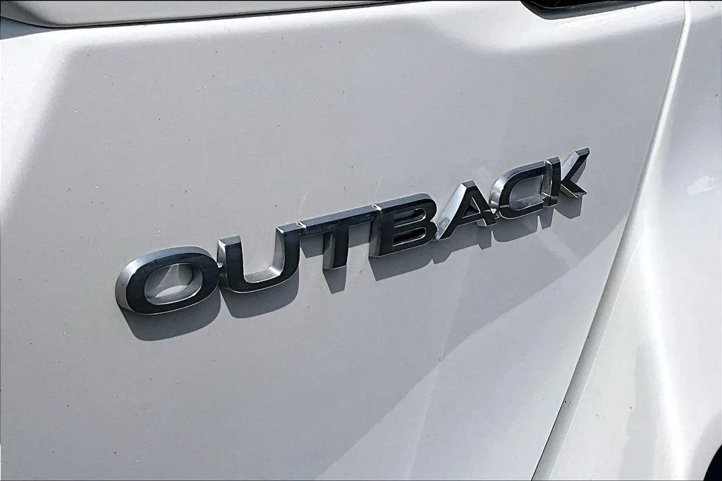 Certified Used 2022 White Subaru Premium image 24