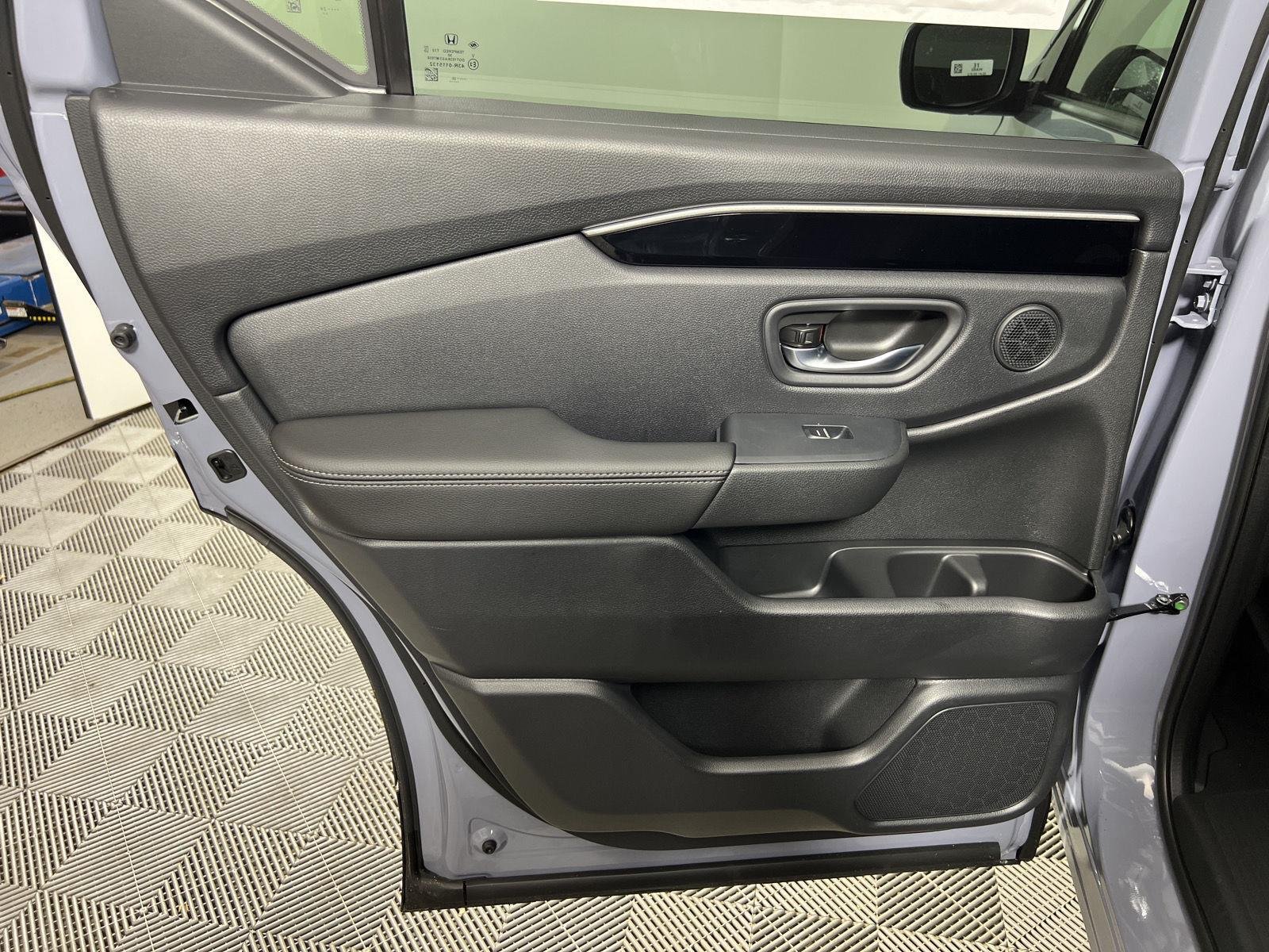 New 2026 Sonic Gray Pearl Honda RTL image 26