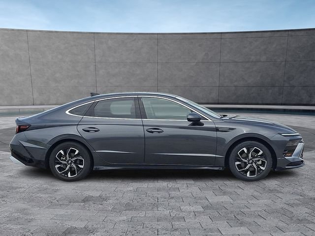 2024 Hyundai Sonata SEL - Photo 12