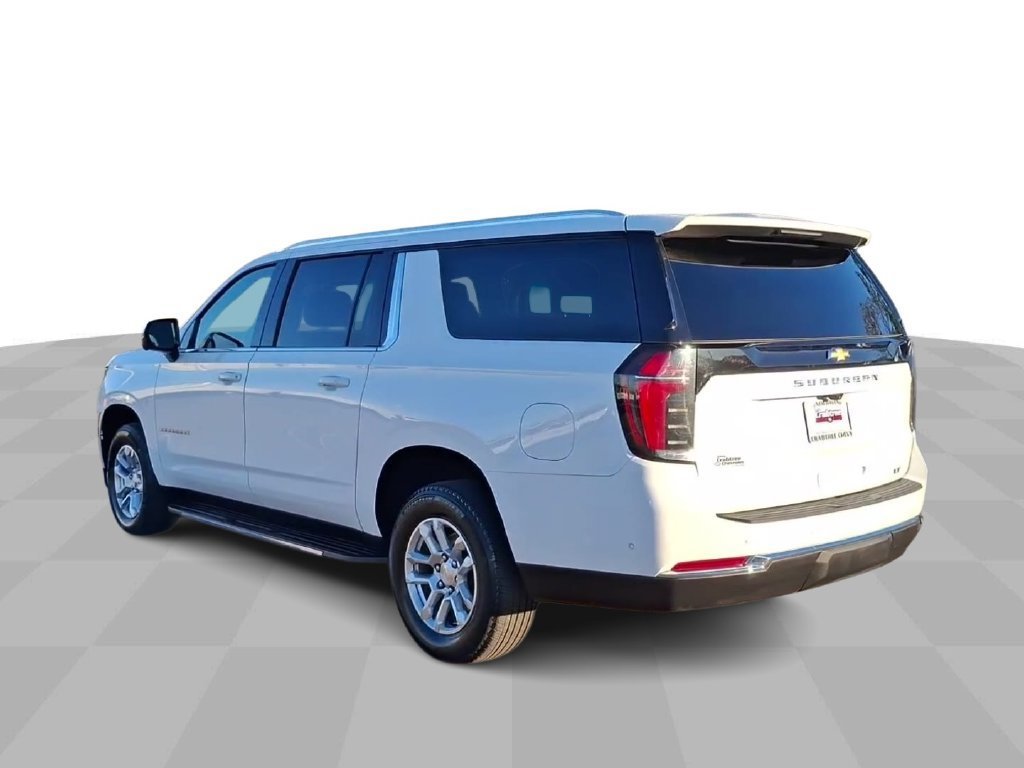 2025 Chevrolet Suburban LT - Photo 6
