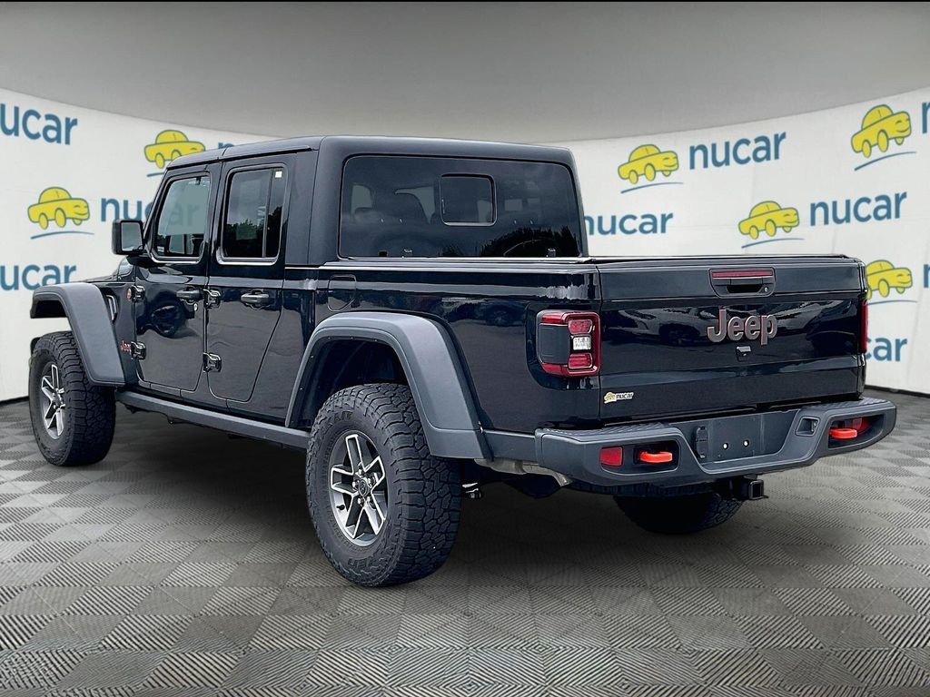 Used 2024 Black Clearcoat Jeep Mojave image 4