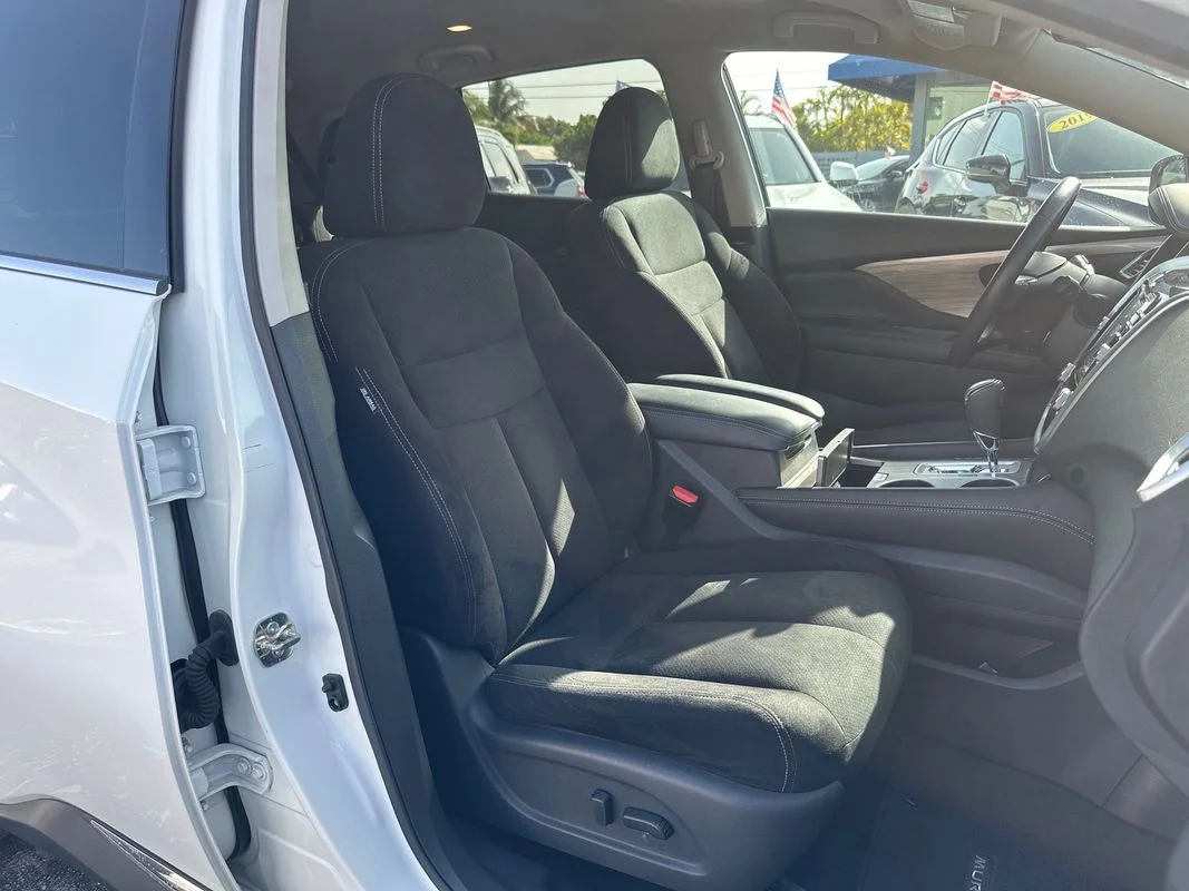 Used 2017 White Nissan SV image 35