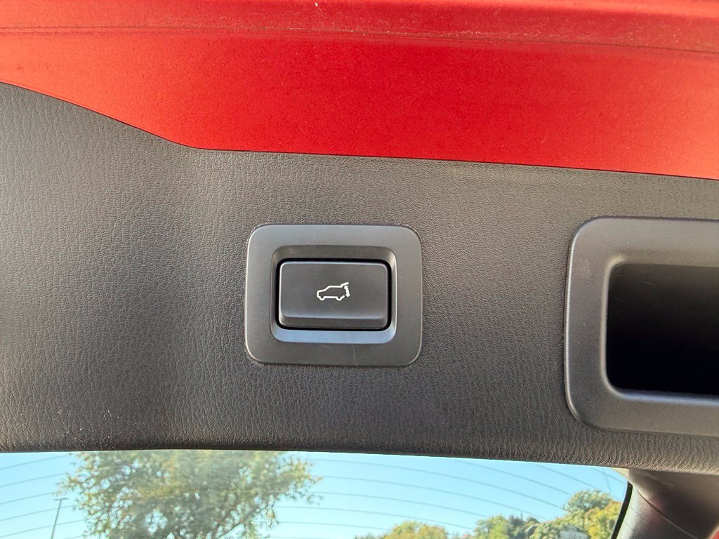 Used 2022 Soul Red Crystal Metallic Mazda 2.5 S Preferred Package image 28