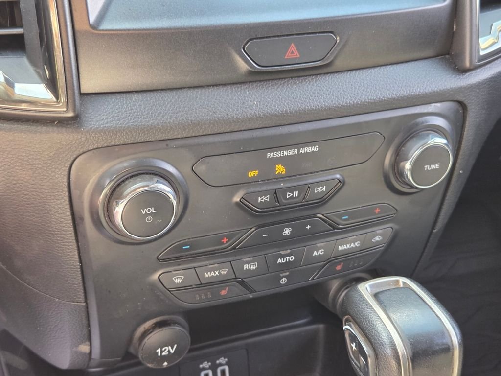 Used 2022 Gray Ford Lariat image 20