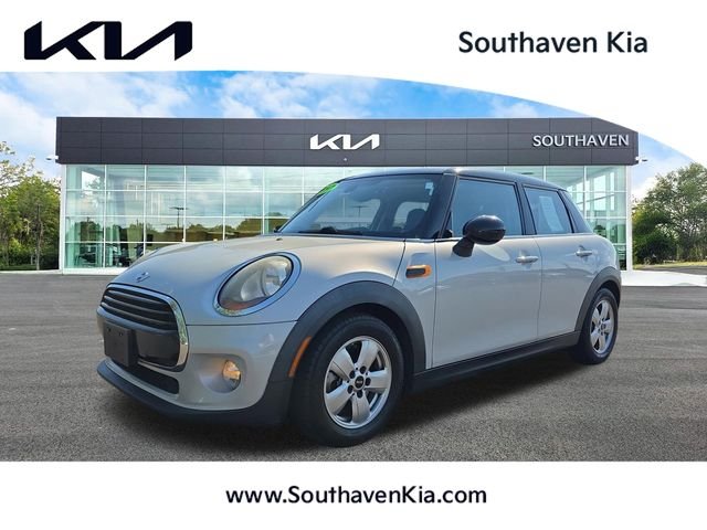 2017 MINI Cooper Base