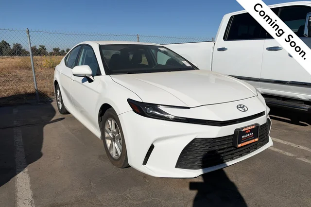 2025 Toyota Camry LE
