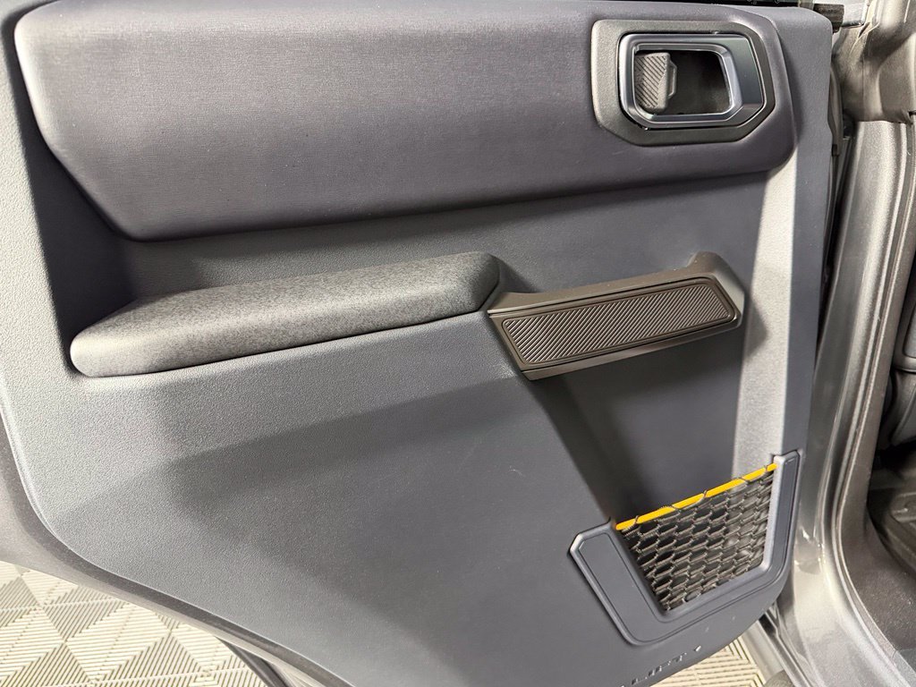 Used 2024 Gray Ford Badlands image 29