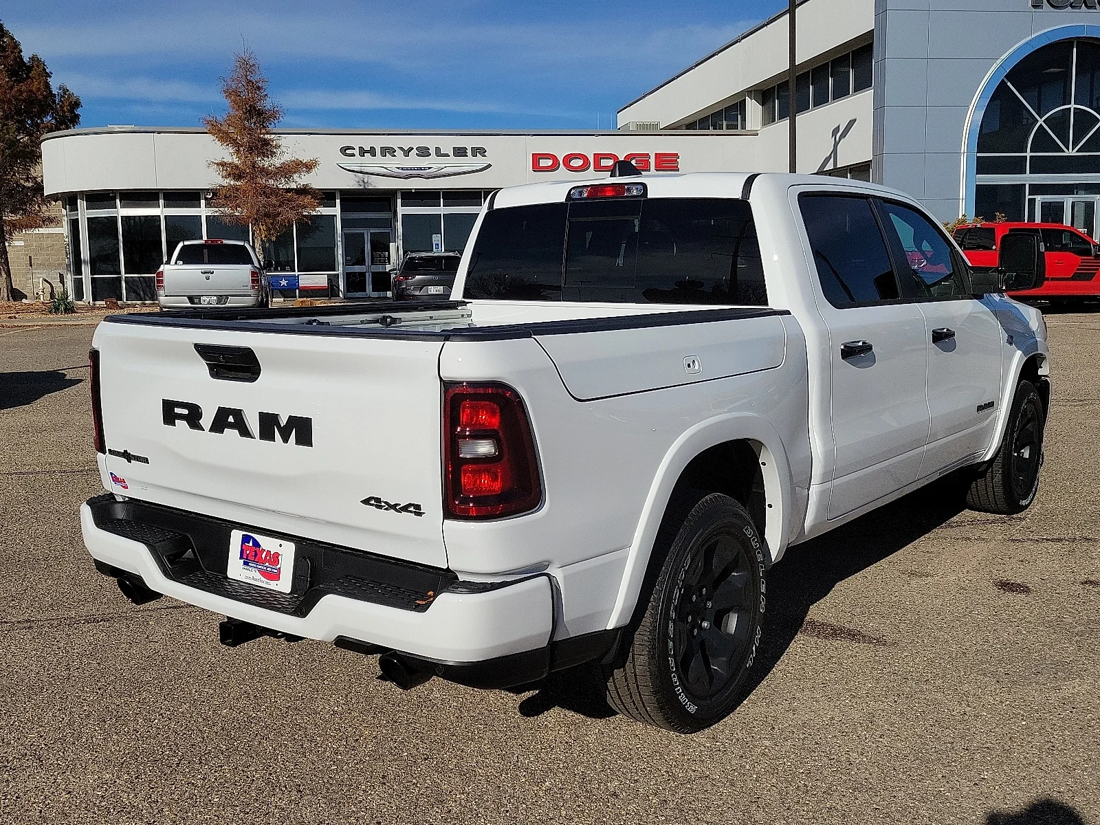 New 2026 PW7 Bright Whit Ram LONE STAR CREW CAB 4X4 5