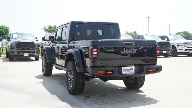New 2026 Black Clear-Coat Exterior Paint Jeep Mojave X image 7