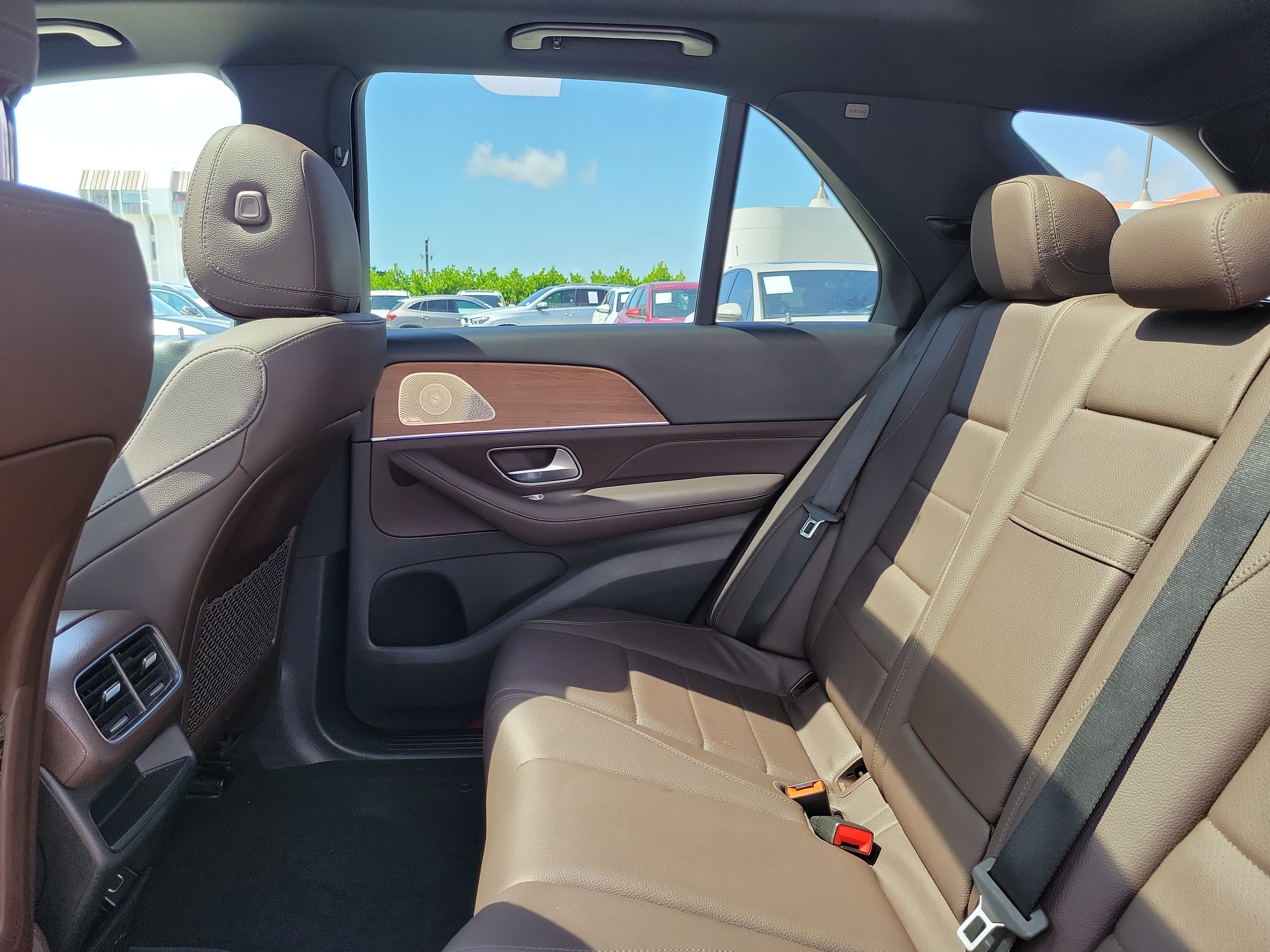 Used 2022 Mojave Silver Metallic Mercedes-Benz GLE 350 image 13