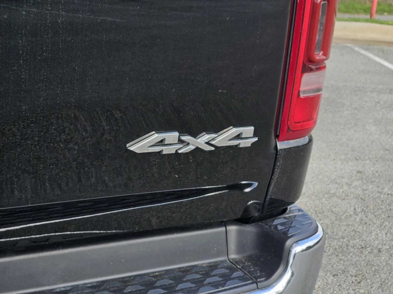 Used 2022 Black Ram Laramie 4x4 Crew Cab 5