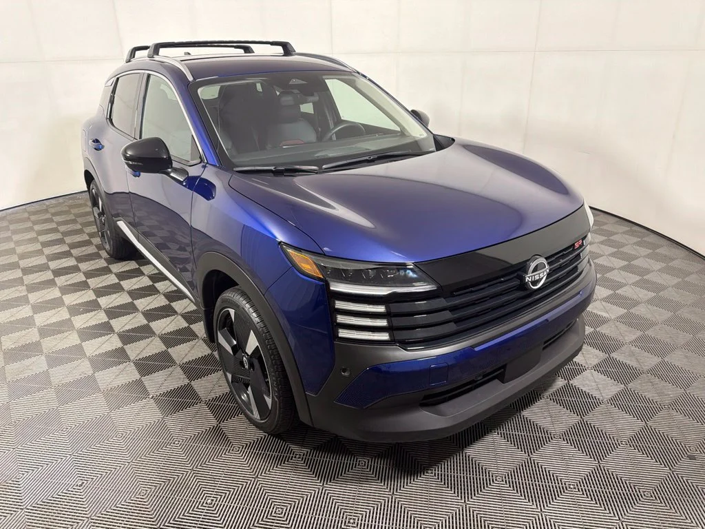 2026 Nissan KICKS SR AWD