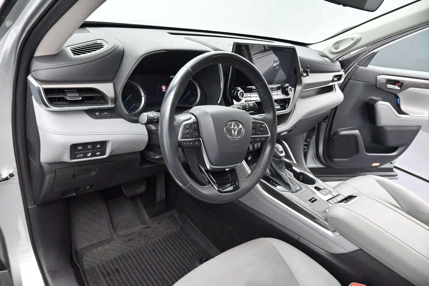 Used 2021 Celestial Silver Metallic Toyota Limited image 16