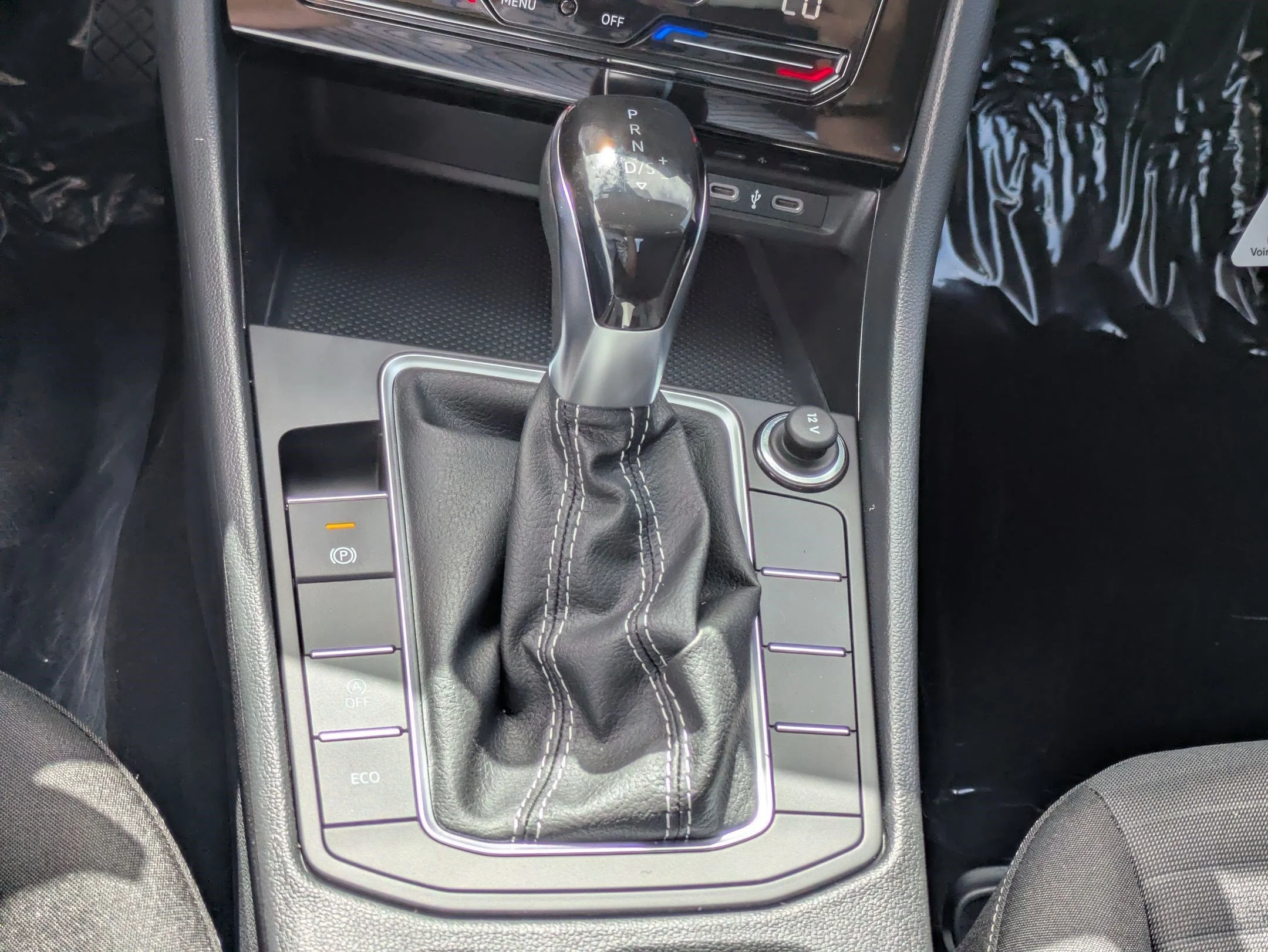 New 2026 Deep Black Pearl Volkswagen S image 13