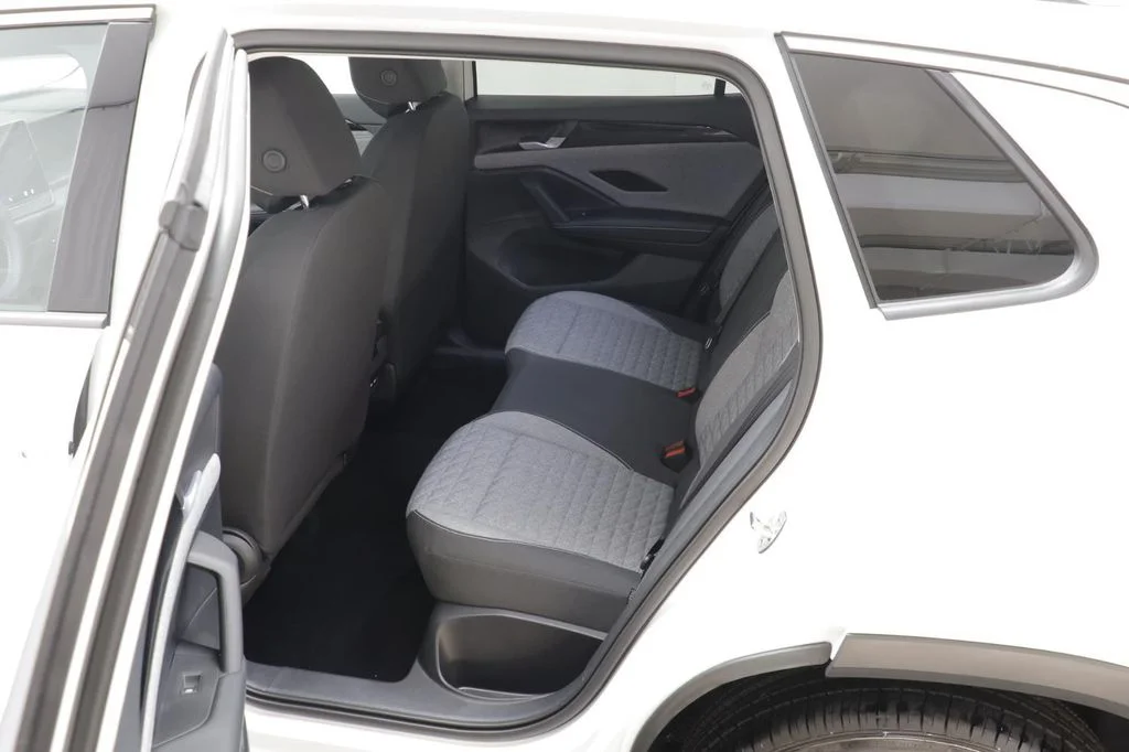 2026 Volkswagen Tiguan S - Photo 15