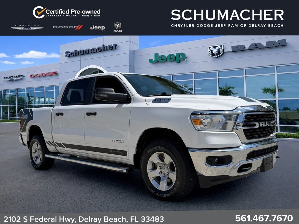 2024 RAM 1500 Big Horn/Lone Star 4x4 Crew Cab 5'7's photo