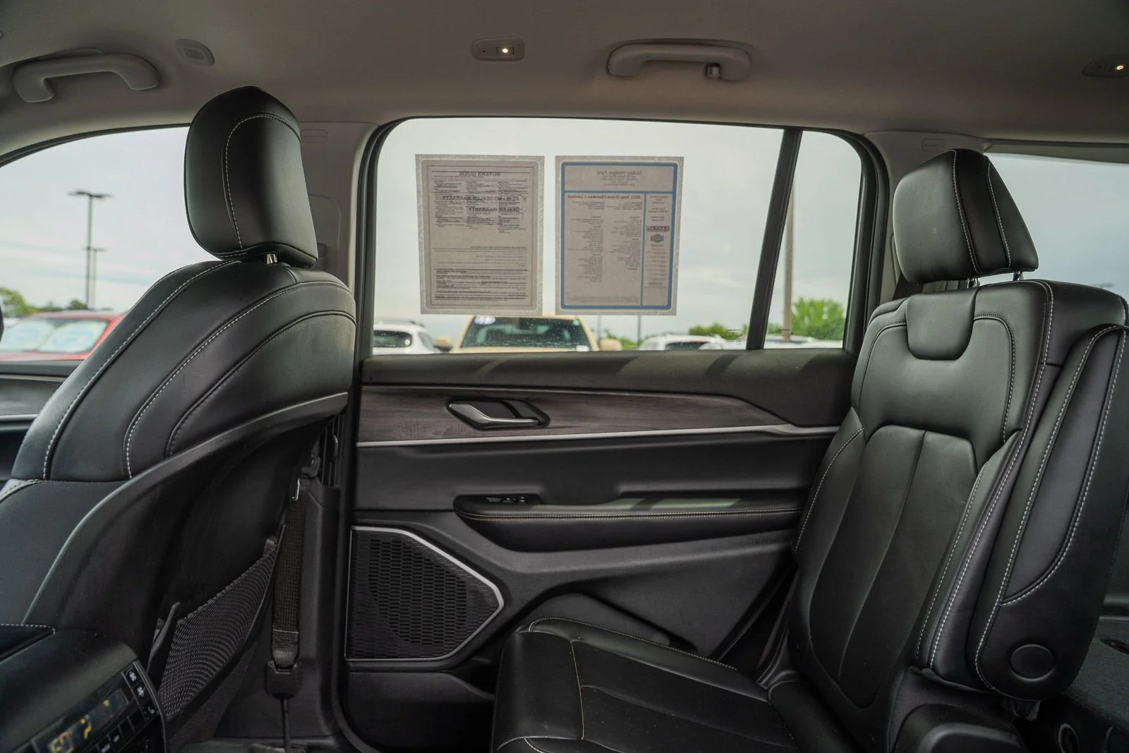Used 2021 Black Jeep Limited image 21