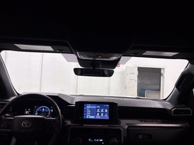 Used 2025 ICE CAP Toyota  image 10