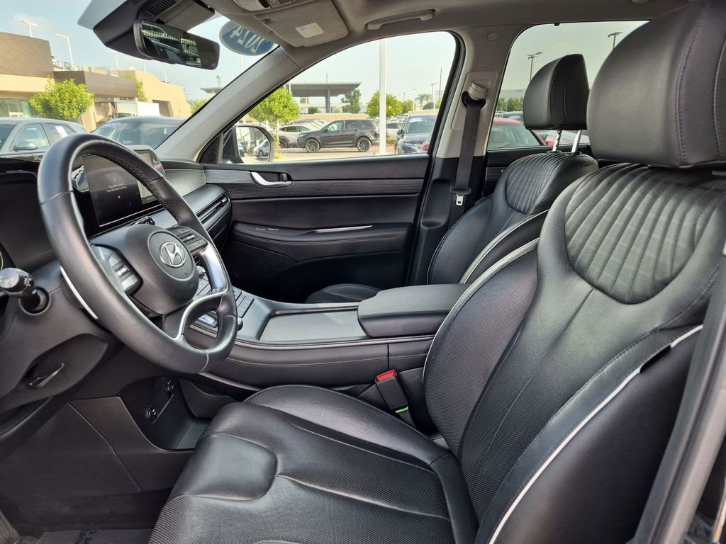 Used 2024 Black Hyundai Limited image 15