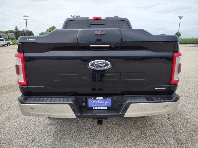 Certified Used 2021 Blue Metallic Ford Lariat image 4