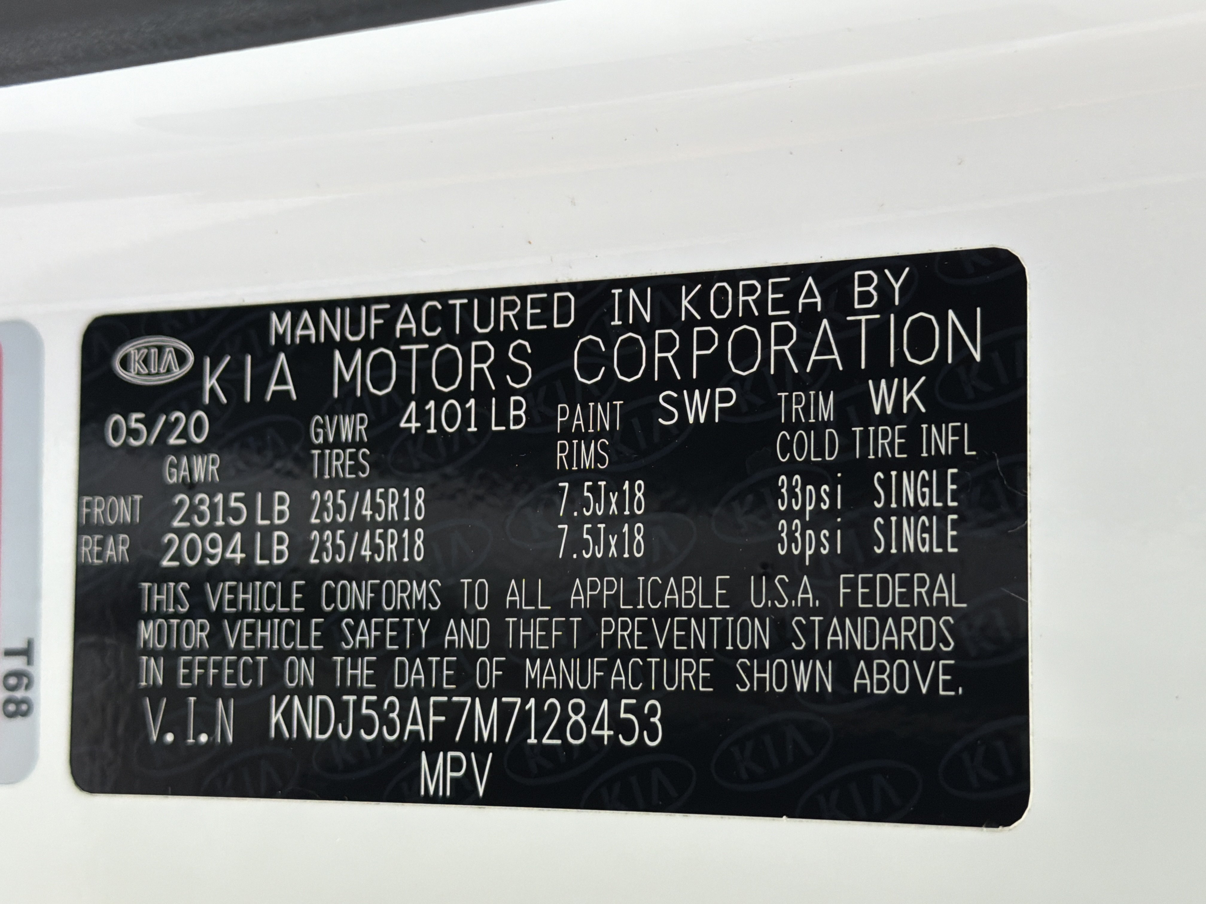 Used 2021 Snow White Pearl Kia Turbo image 30
