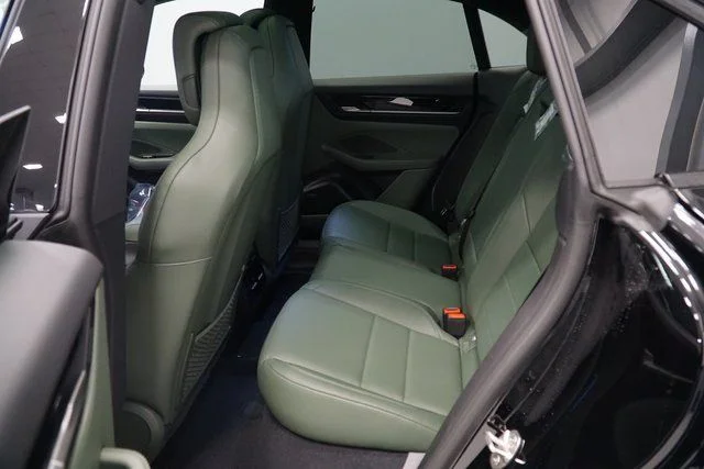 2026 Porsche Macan Base - Photo 24