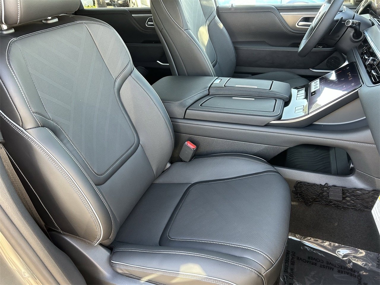 2026 INFINITI QX80 Luxe - Photo 10