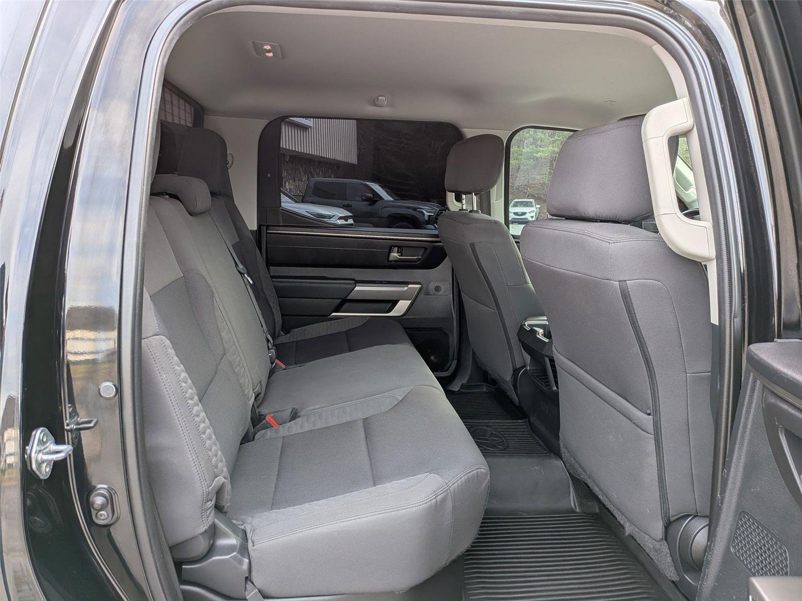Used 2022 Midnight Black Metallic Toyota SR5 image 29