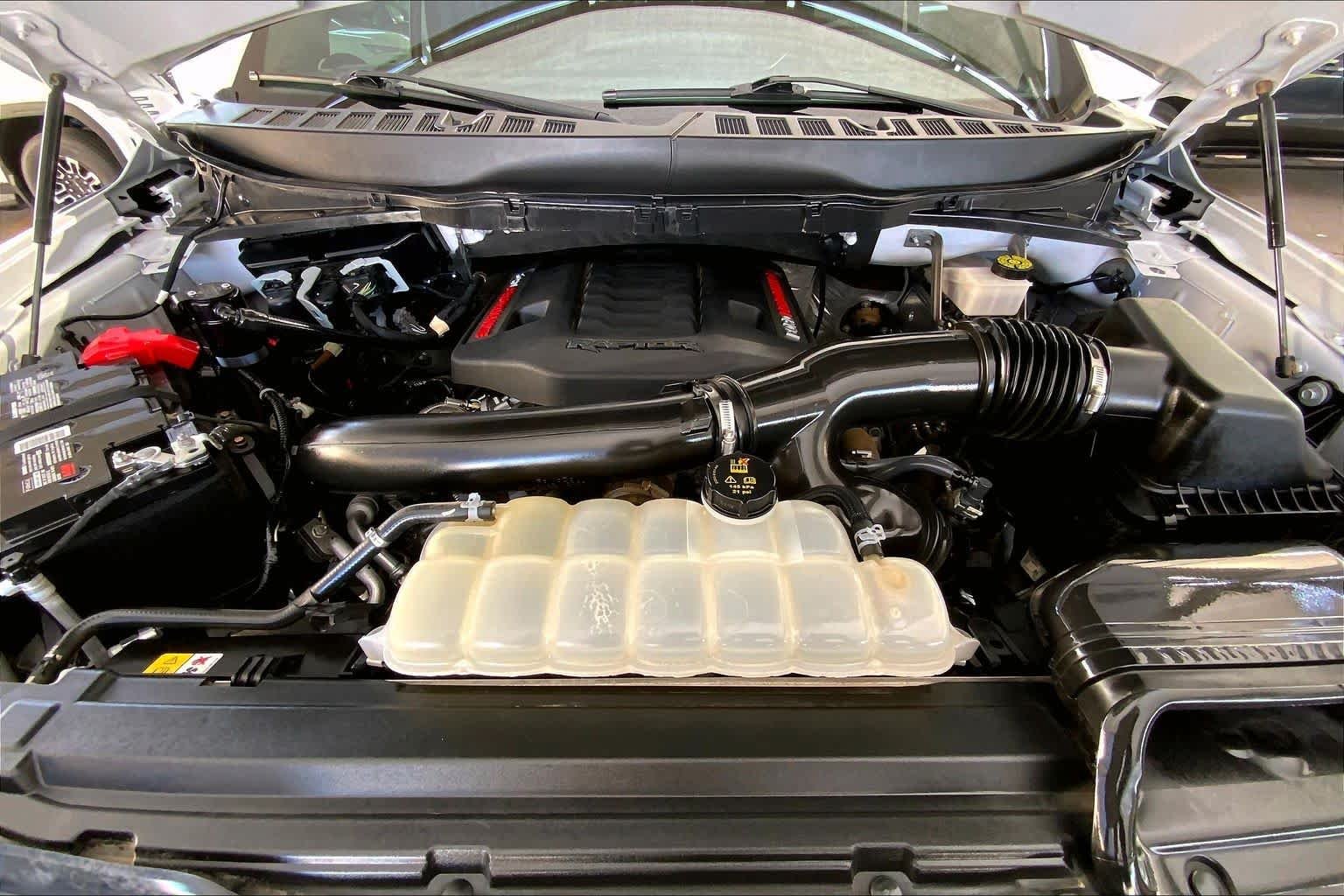 Used 2024 Oxford White Ford Raptor image 32