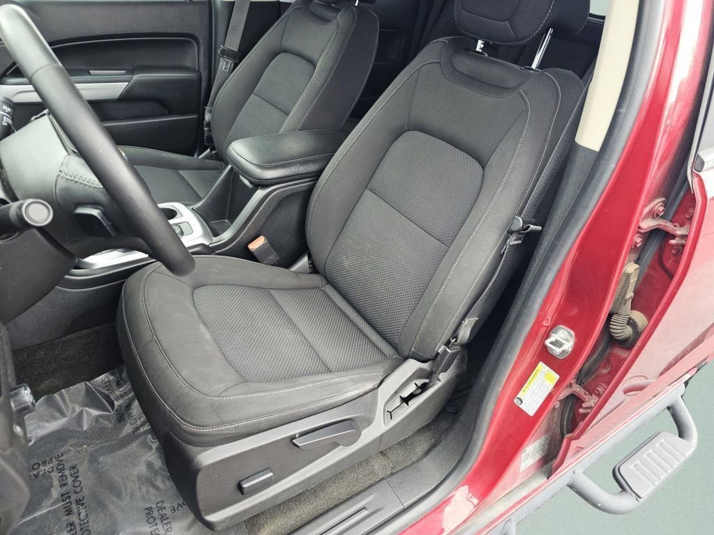 Used 2018 Cajun Red Tintcoat Chevrolet LT image 6