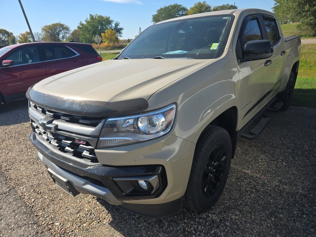 Used 2022 Beige Chevrolet Z71 image 4