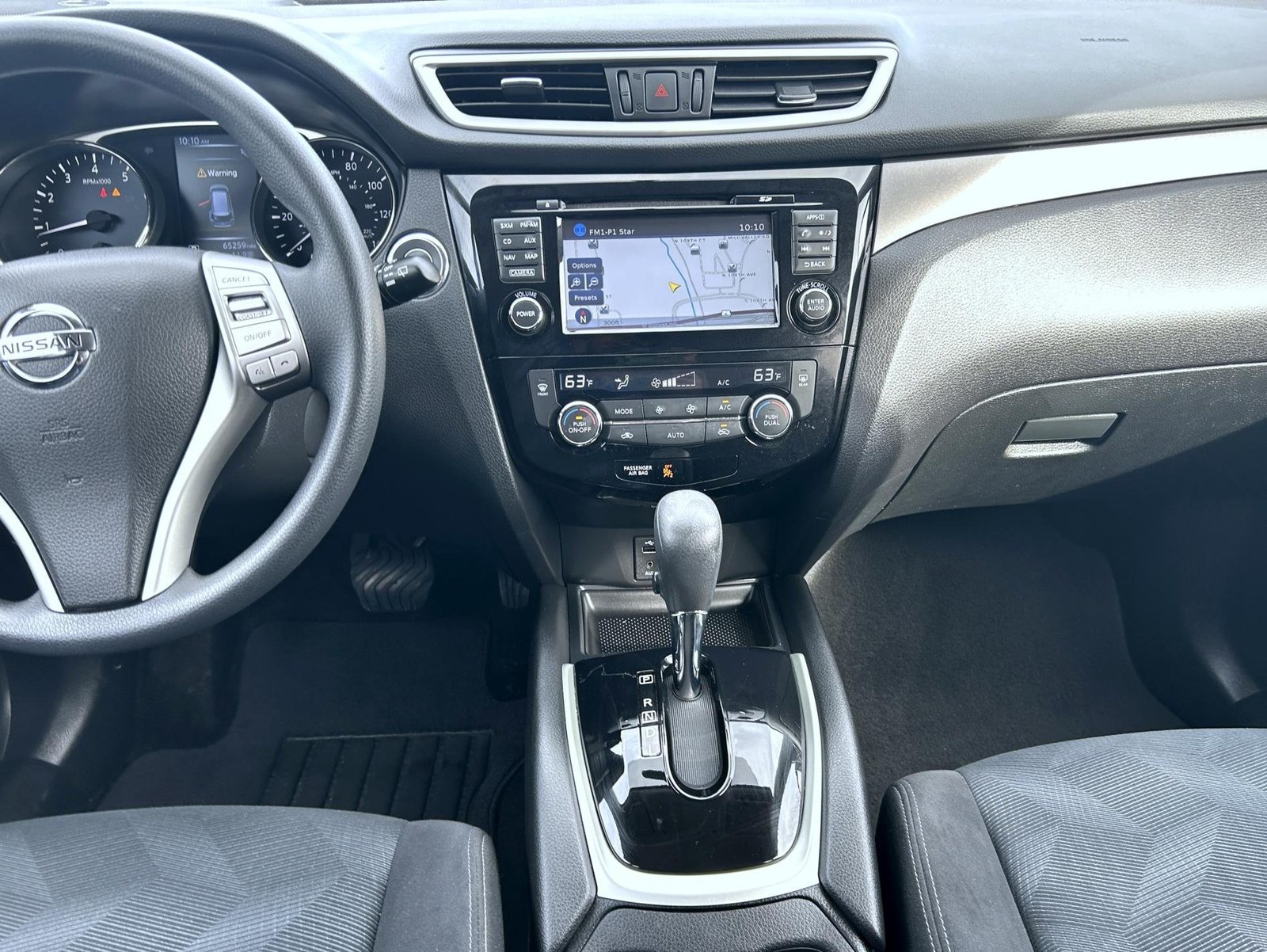 Used 2016 Blue Nissan SV image 12