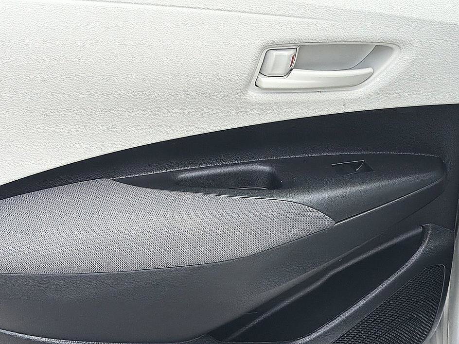 Used 2026 Classic Silver Metallic Toyota LE image 9
