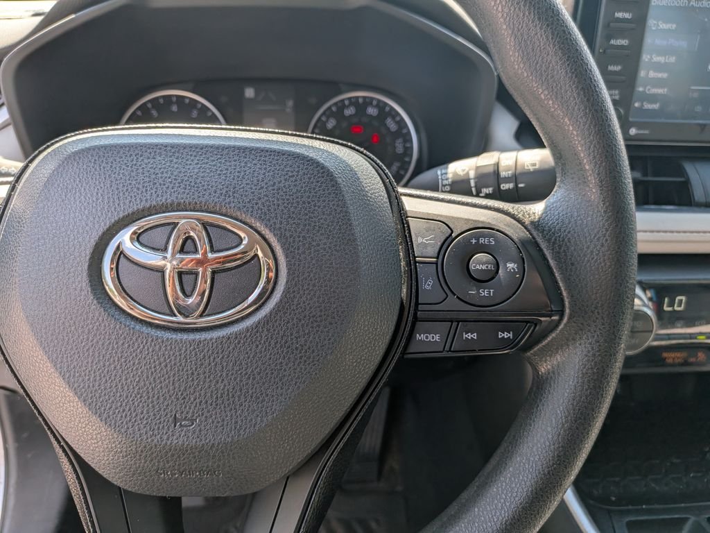Used 2021 Silver Toyota XLE image 15