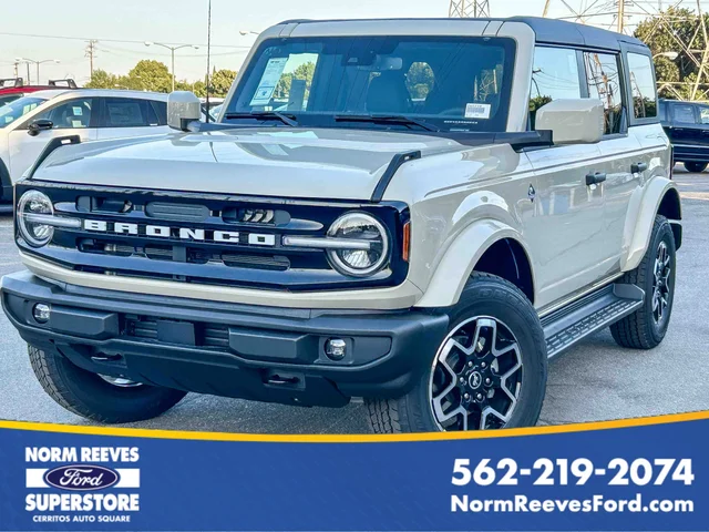 2026 Ford Bronco Outer Banks®